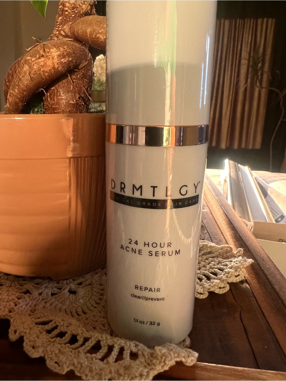 24 Hour Acne Serum - Repair (White)